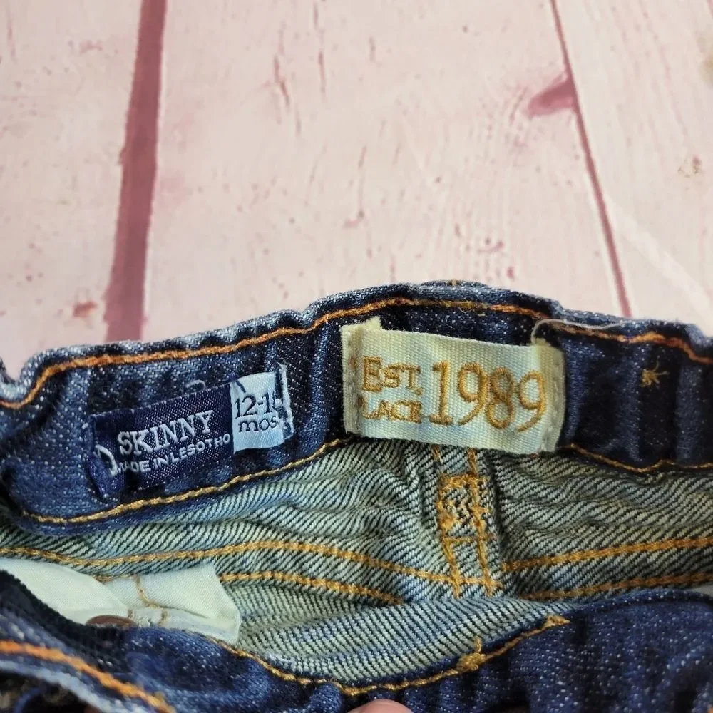 Children's Place skinny jeans 12/18 mo